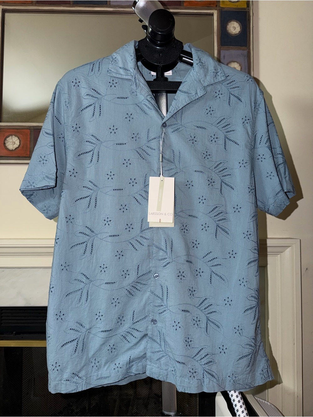 NWT Larsson & Co Button-Down Relaxed Fit Short Sleeve Shirt